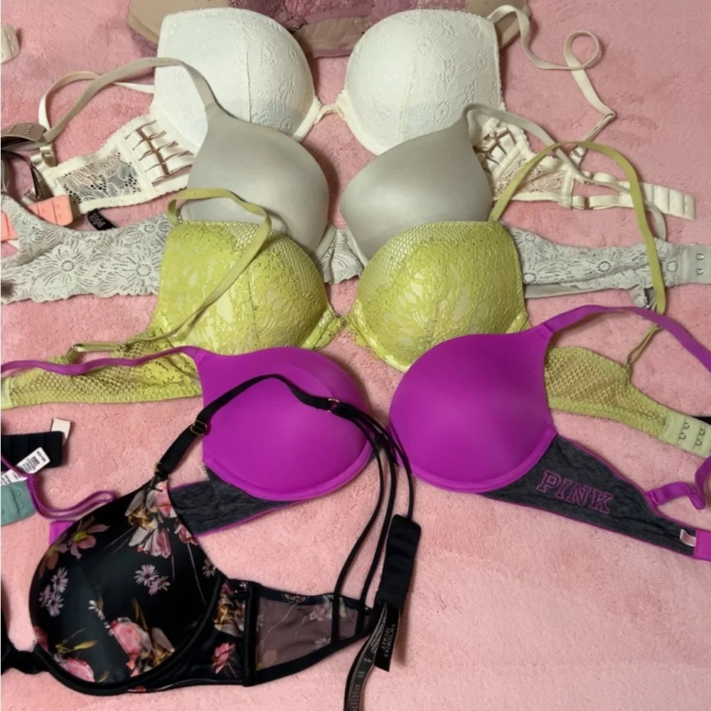 11 Victoria Secret bras (sold all together) 32C - Picture 3 of 13